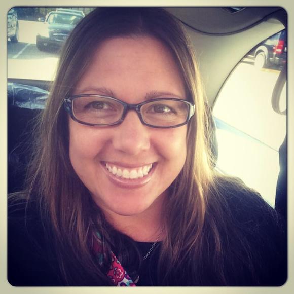 Meet your Posher, Becky - Picture 1 of 1